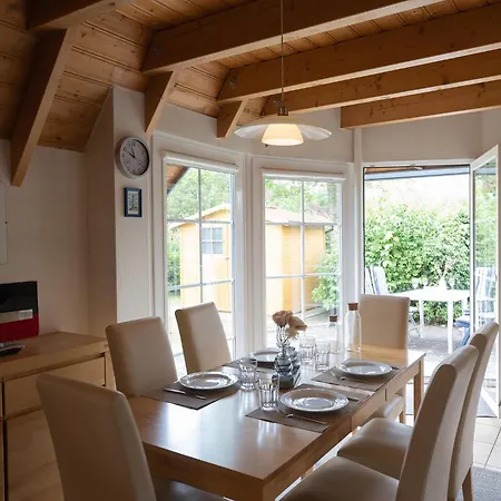 Ferienhaus Westertill 15 *